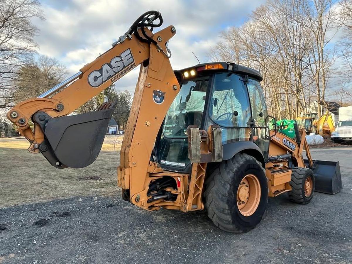 Used 2012 Case 580N