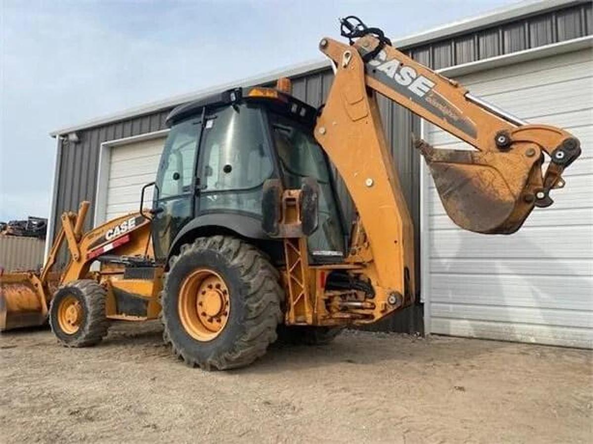Used 2011 Case 580SN