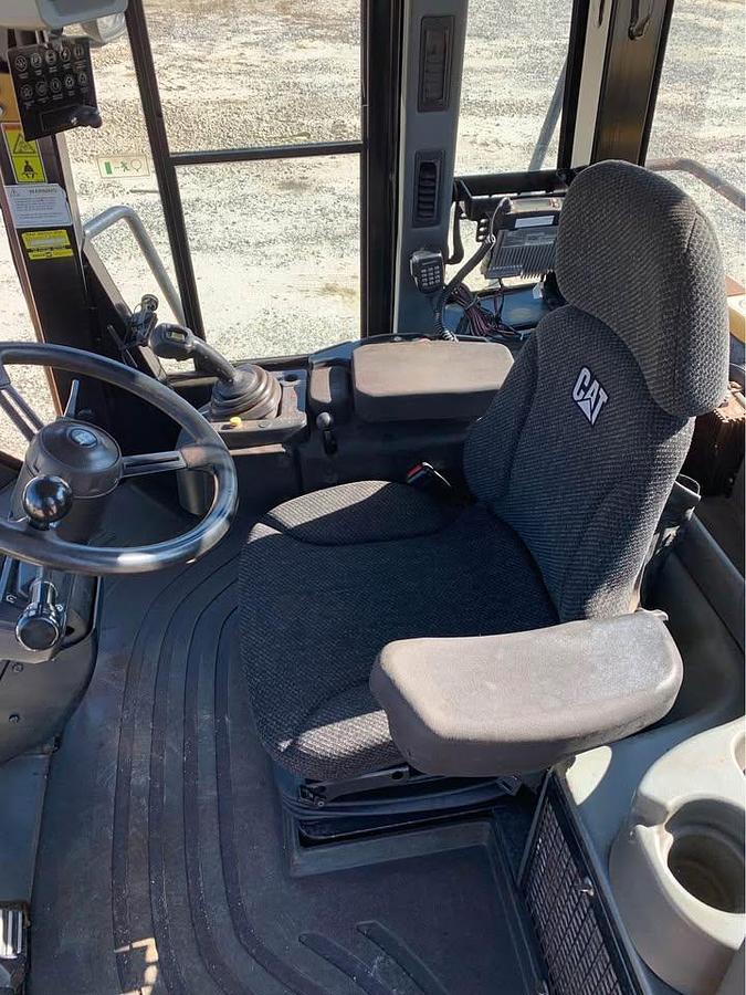 Used 2011 CAT 950H