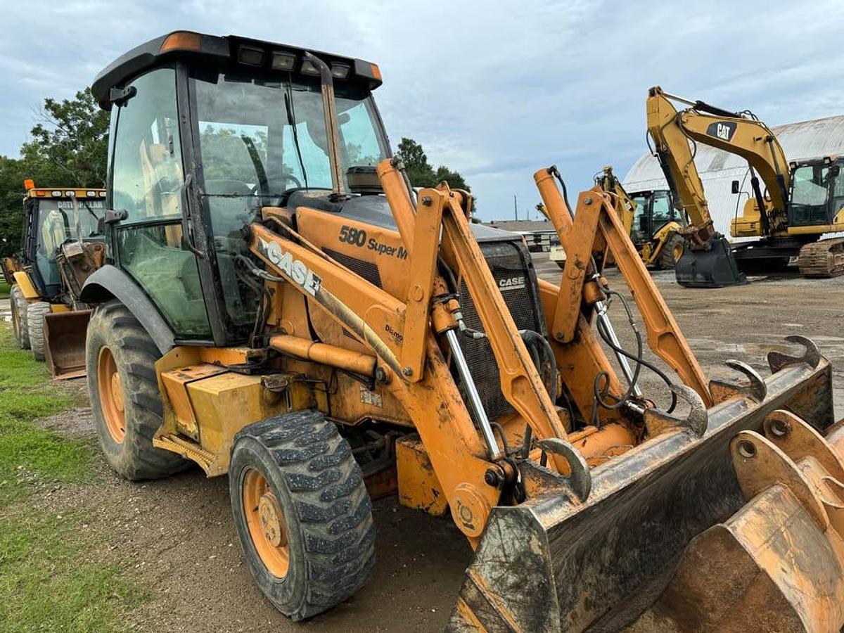 Used 2005 Case 580SM
