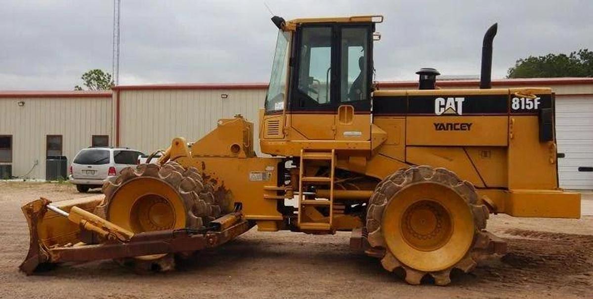 Used 2001 Caterpillar 815F LOW HOURS