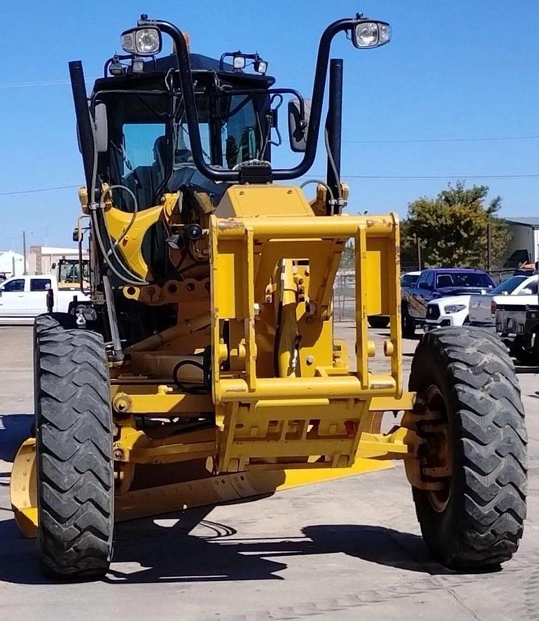 Used 2017 Caterpillar 140M3 — REPO MACHINE