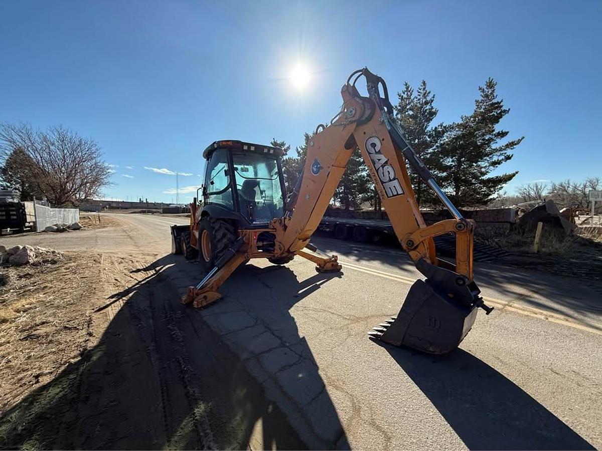 Used 2014 Case 580N