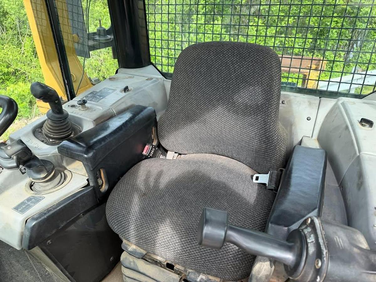 Used 2009 Caterpillar D6N XL