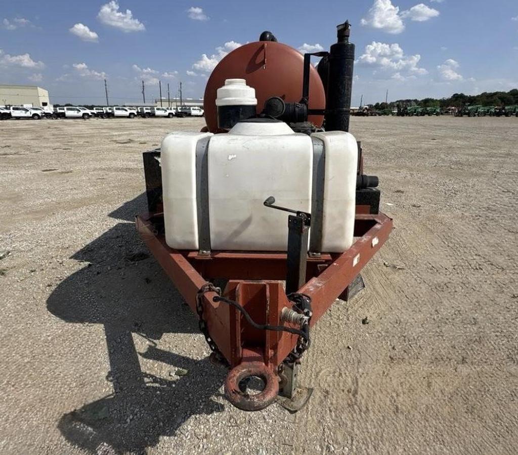 Used 2017 Ditch Witch MV800