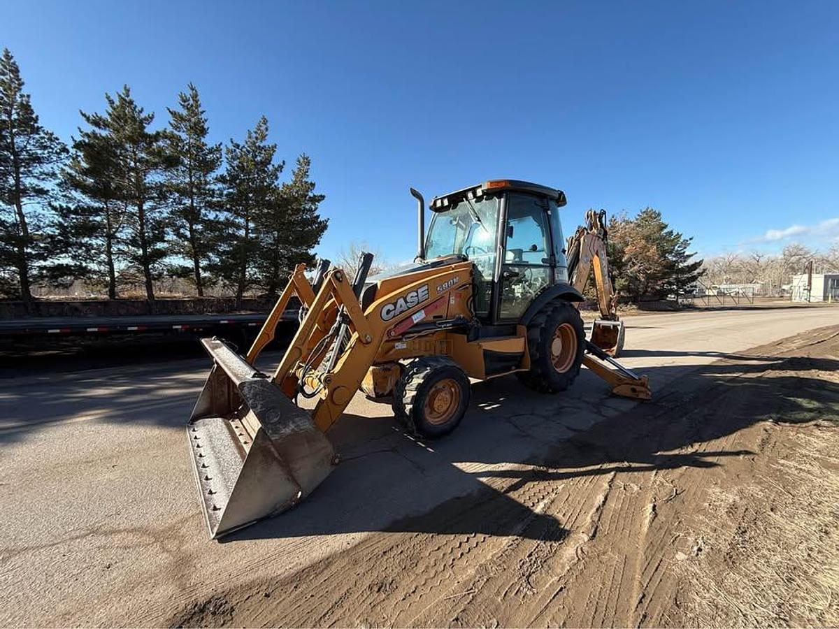 Used 2014 Case 580N