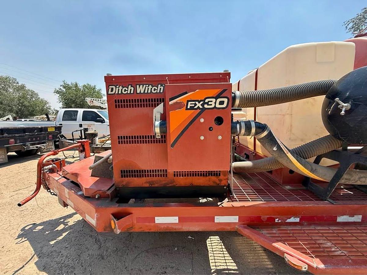 Used Ditch Witch FX30