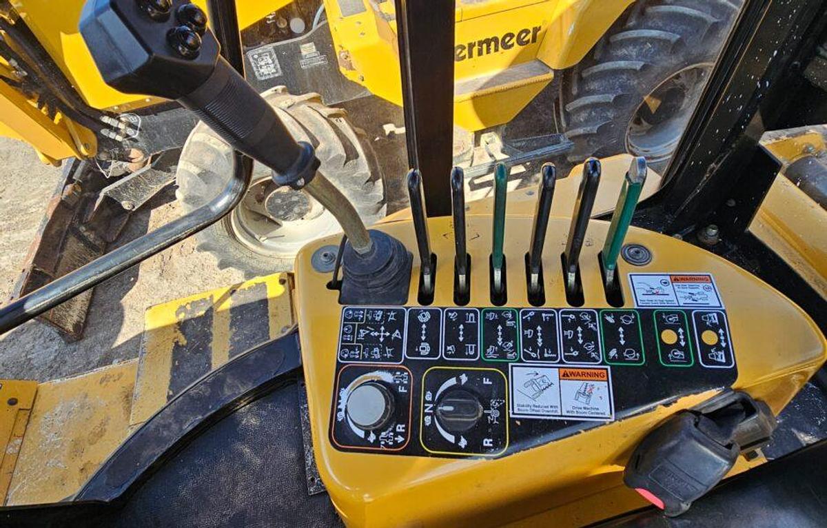 Used 2016 Vermeer RTX1250