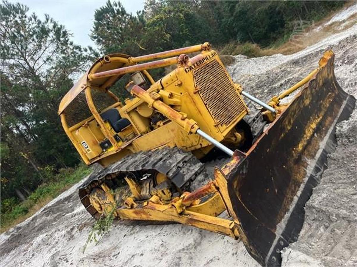Used 1970 CAT D6