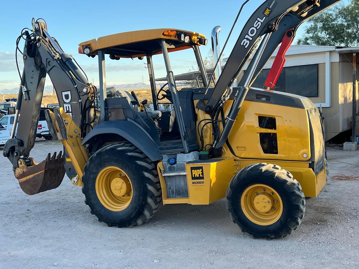 Used 2019 310SL John Deere - Only 1,000 Hours