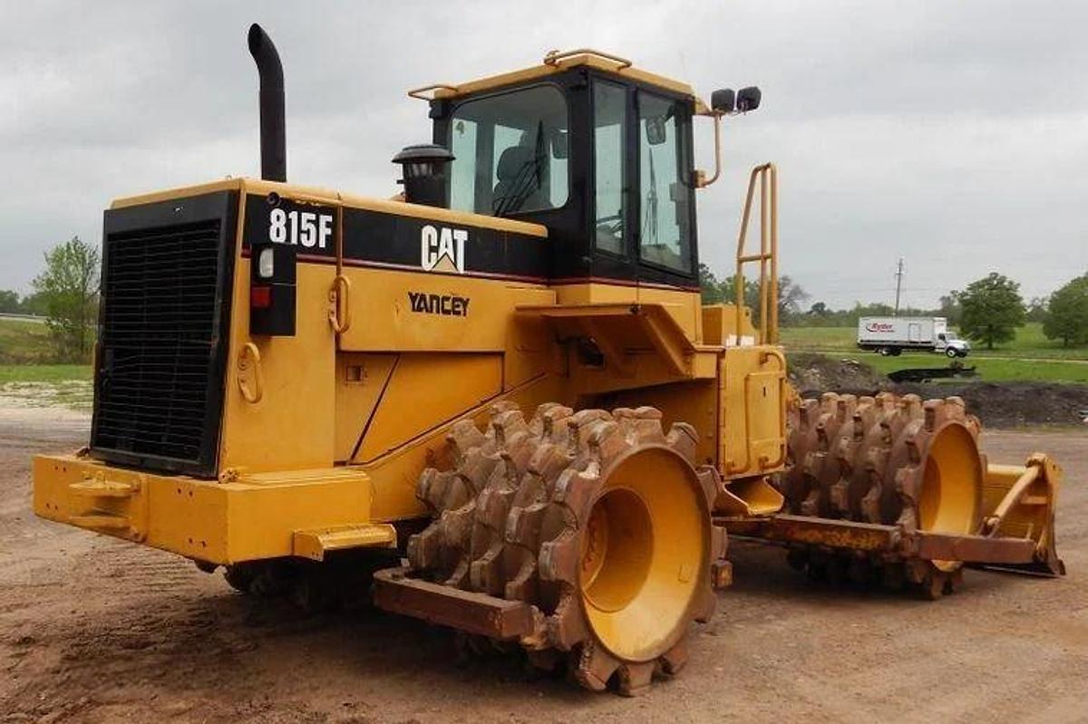 Used 2001 Caterpillar 815F LOW HOURS