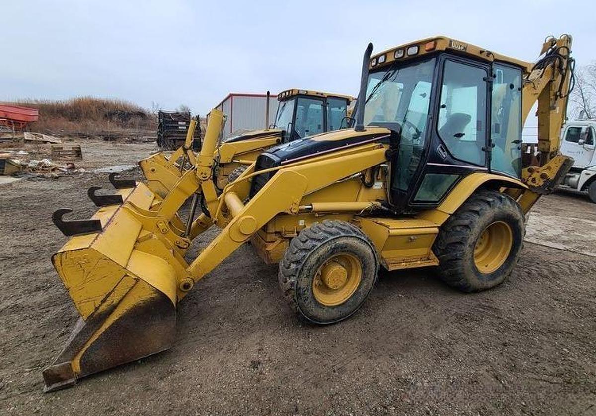 Used 2006 Caterpillar 420D