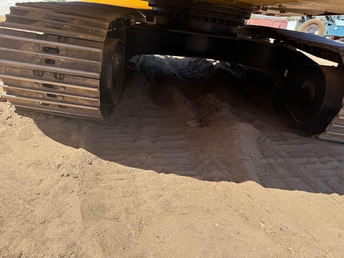 Used 2019 CAT 320 Excavator
