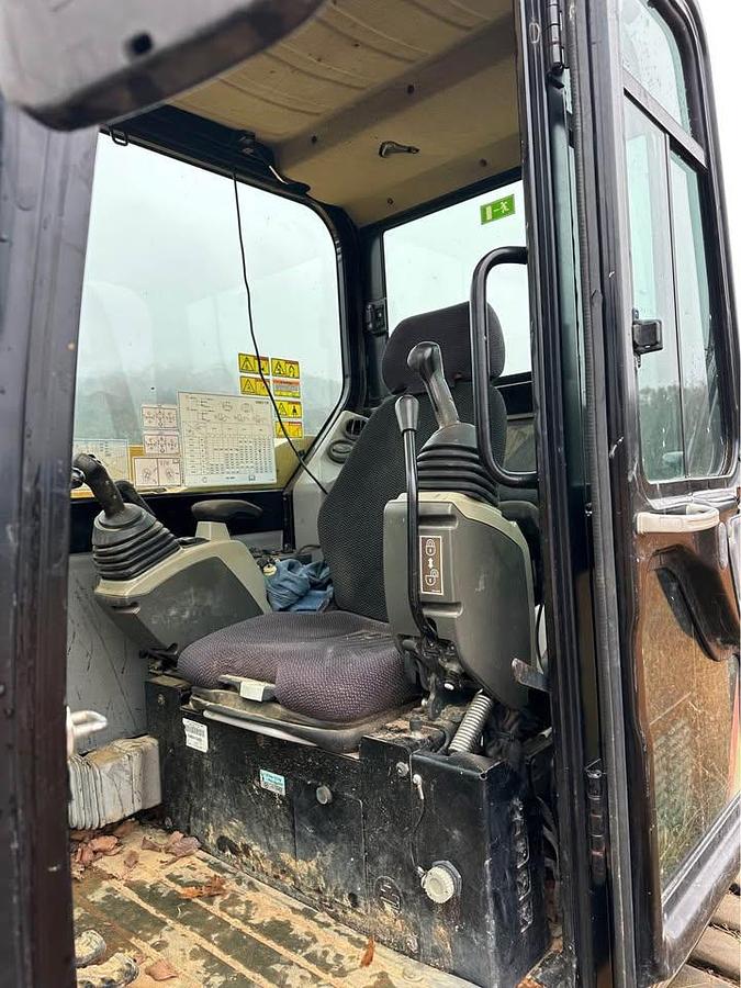 Used 2015 CAT 308e CR