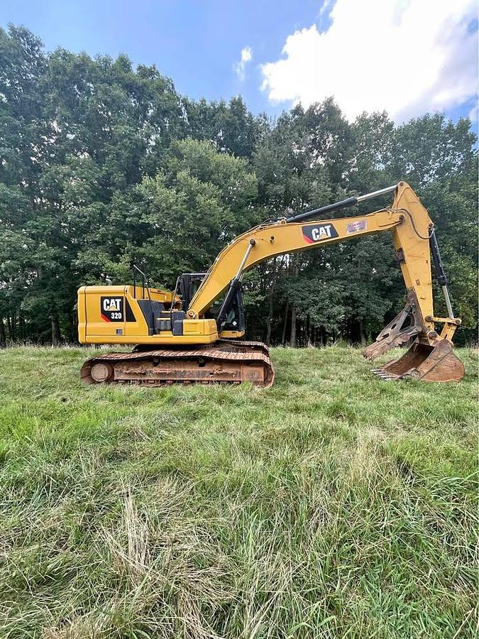 Used 2018 Caterpillar 320