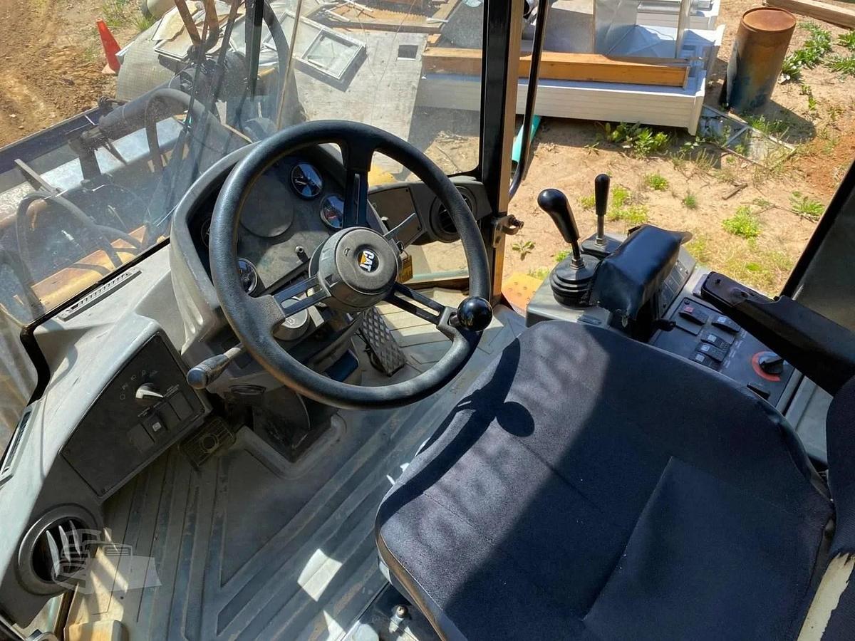 Used 2002 Caterpillar IT14G