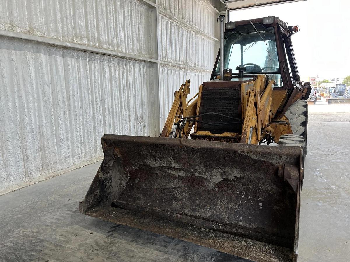 Used 1987 Case 580E