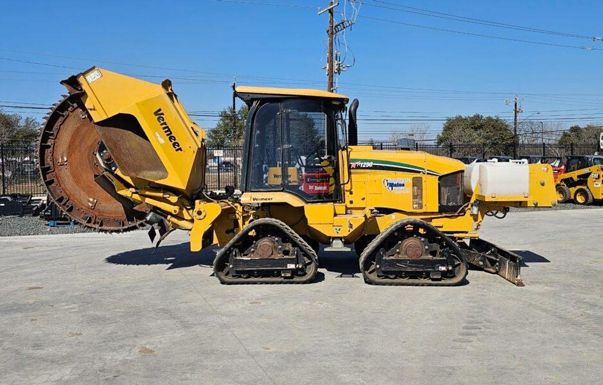 Used 2016 Vermeer RTX1250
