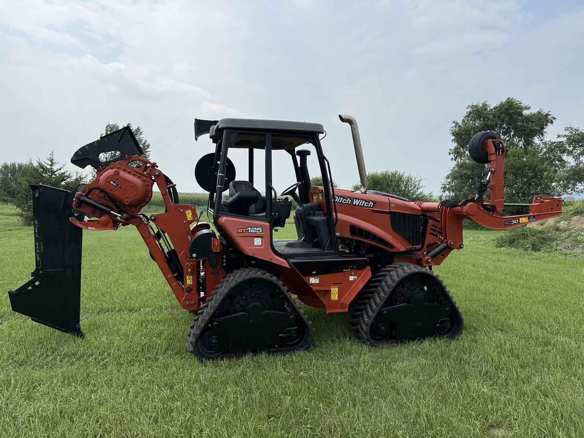 Used 2016 Ditch Witch RT125 Quad Plow – Only 656 Hours!