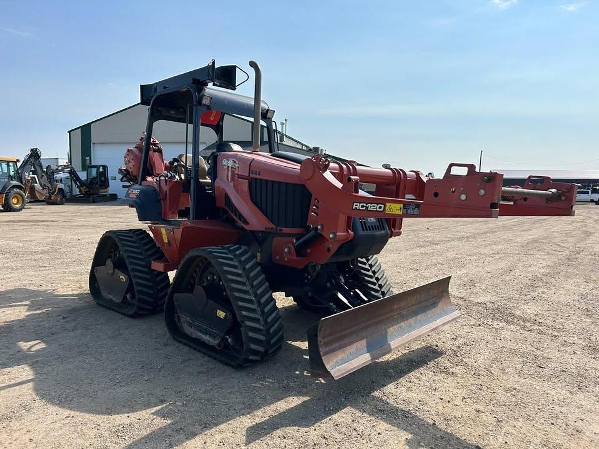 Used 2018 DITCH WITCH RT120 QUAD