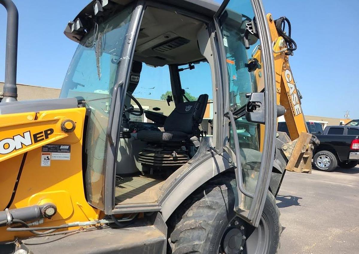Used 2018 Case 580n ep backhoe