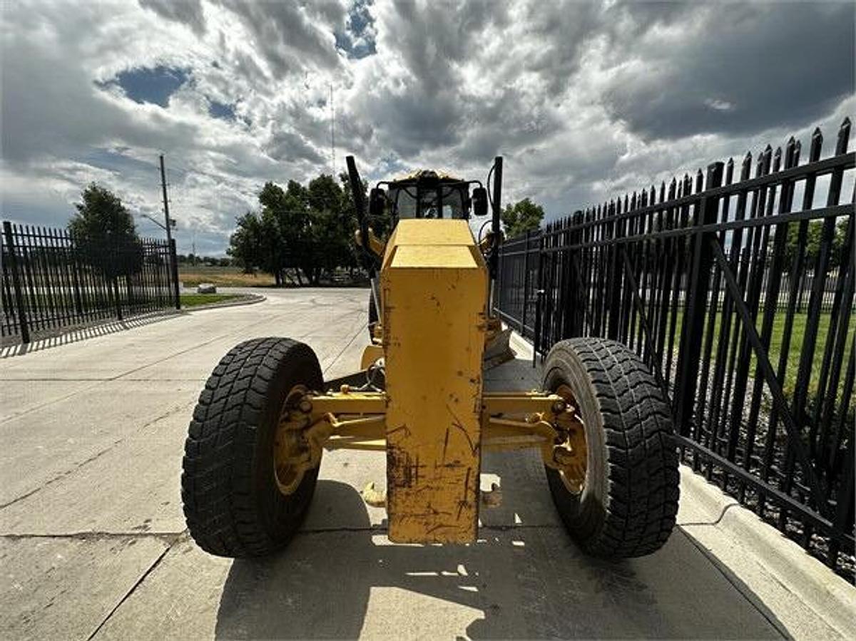 Used 2008 Caterpillar 140M