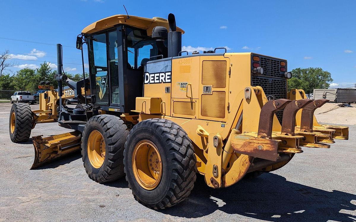Used 2008 John Deere 772D