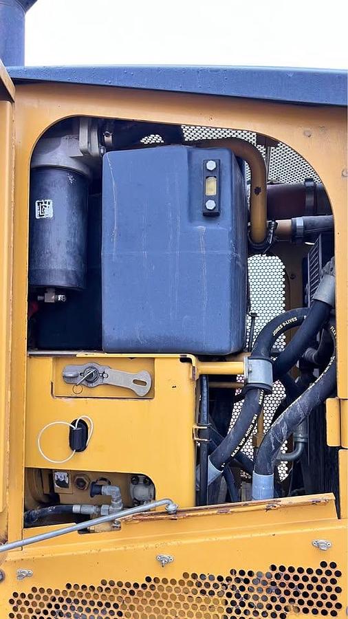 Used 2008 Caterpillar 140M