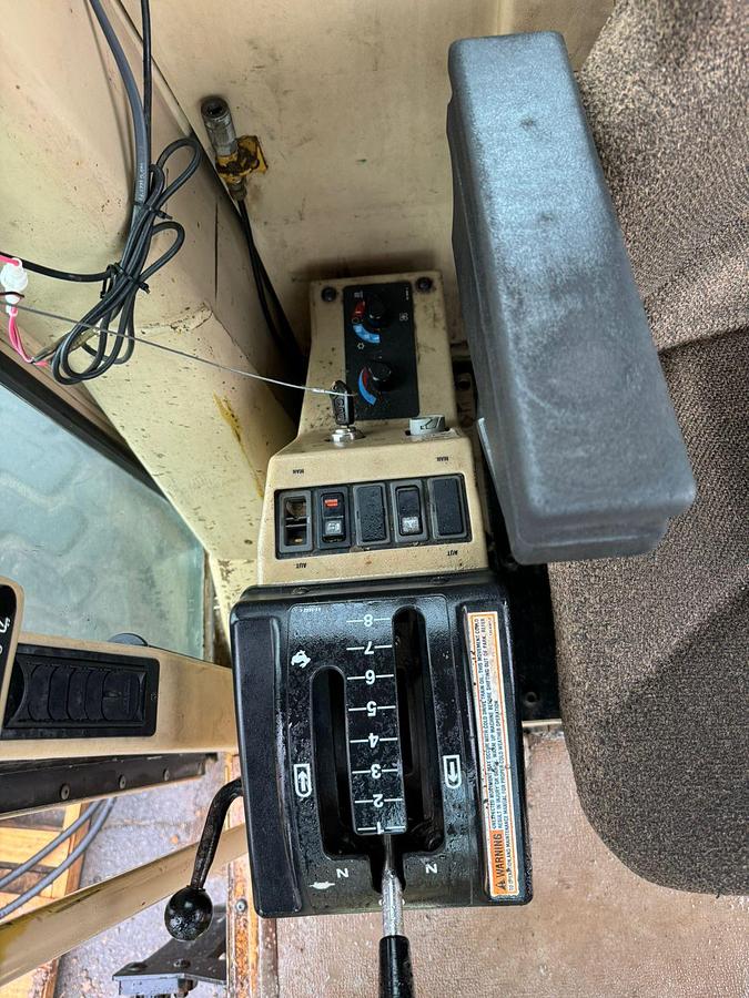 Used 1995 Caterpillar 140H