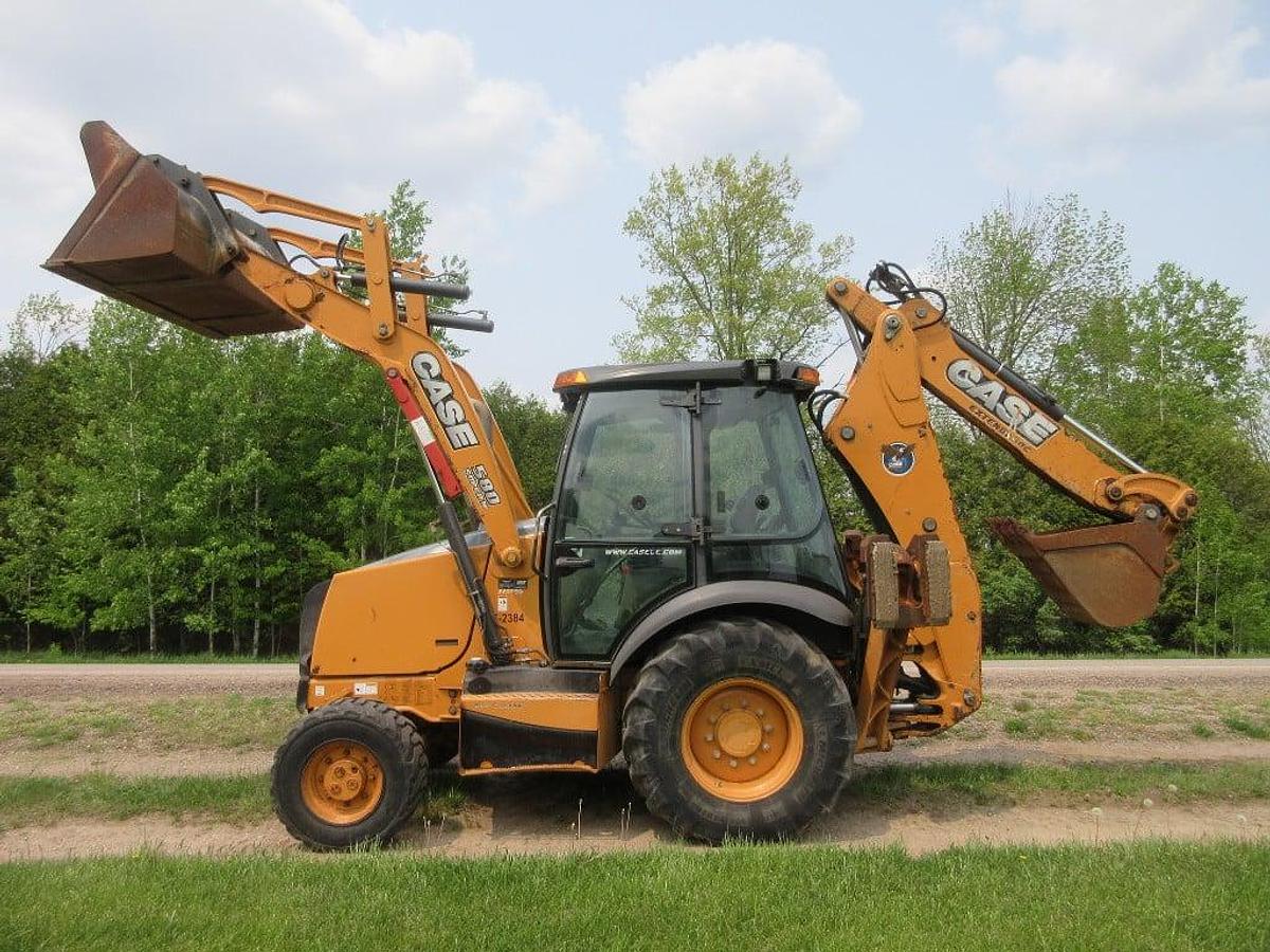 Used 2014 Case 580SN