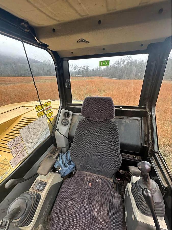 Used 2015 CAT 308e CR