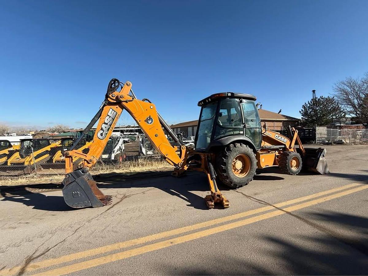 Used 2014 Case 580N