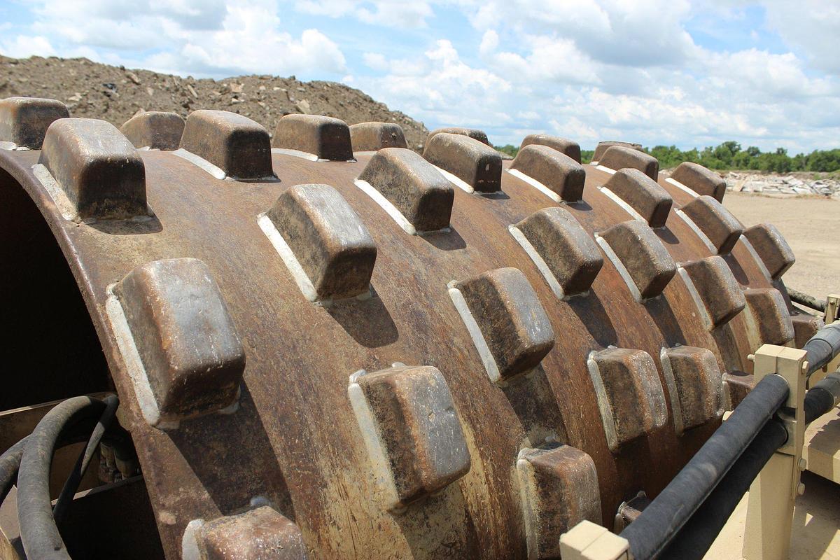 Used 1995 Ingersoll Rand SD100F