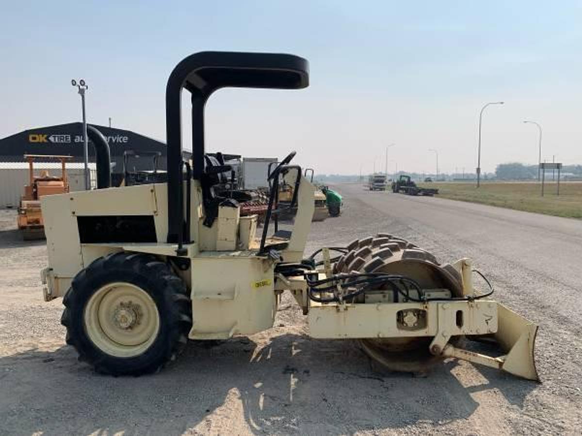 Used 2000 INGERSOLL RAND SD40 PAD DRUM