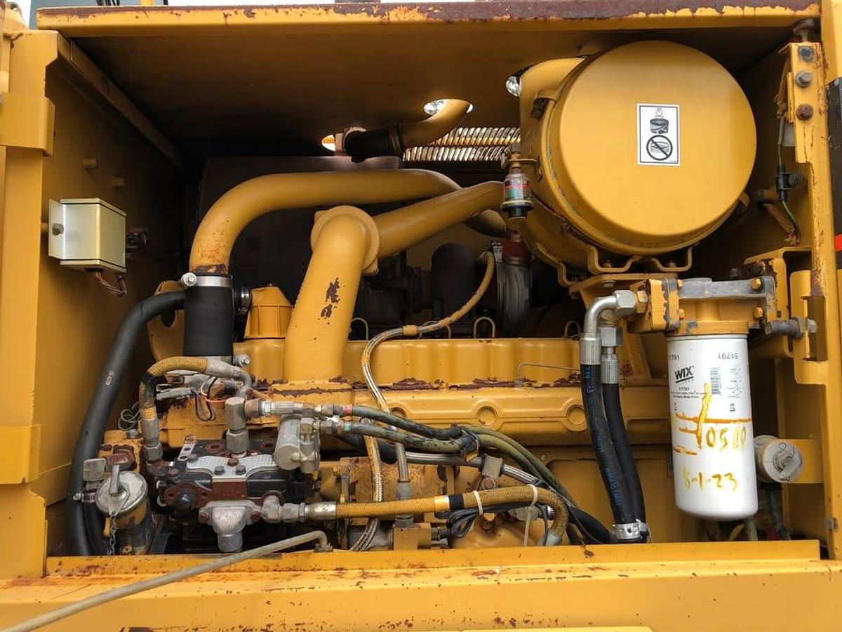 Used 1999 Caterpillar 140H VHP