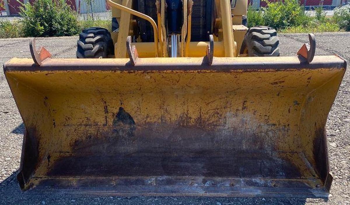 Used 2011 Caterpillar 420E