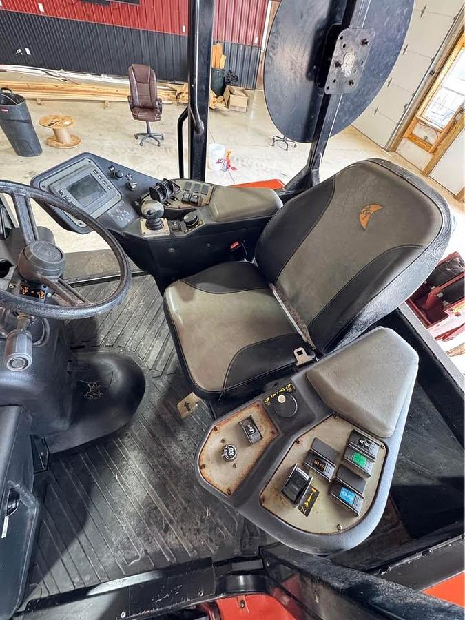 Used 2017 Ditch Witch RT125 Quad Track Plow