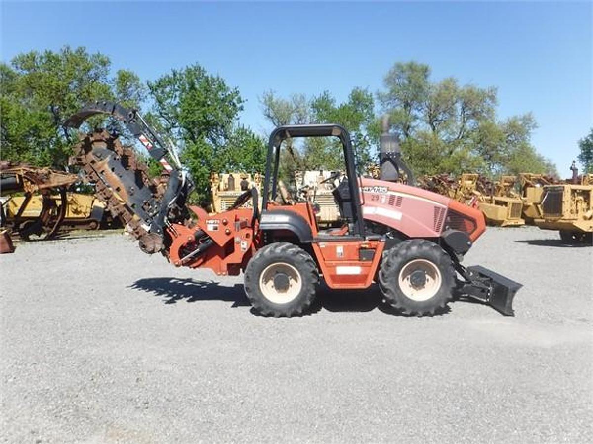 Used 2008 DITCH WITCH RT115 Trencher