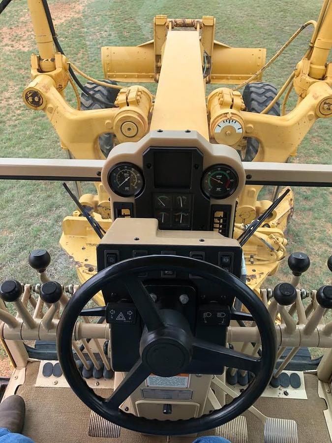 Used 1999 Caterpillar 140H VHP