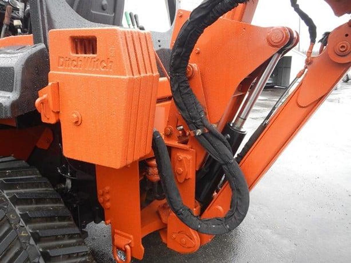 Used 2011 Ditch Witch RT115 Quad