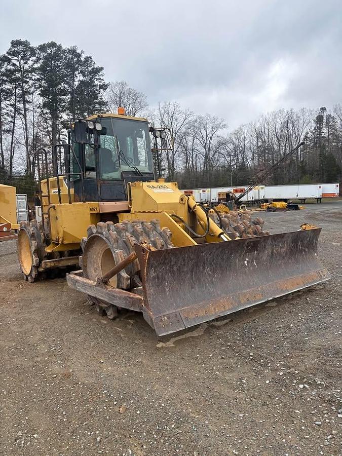 Used 2007 CAT 815F2 Soil Compactor