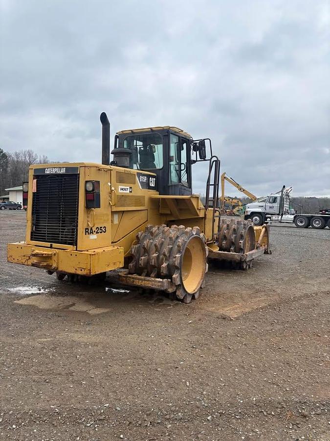 Used 2007 CAT 815F2 Soil Compactor