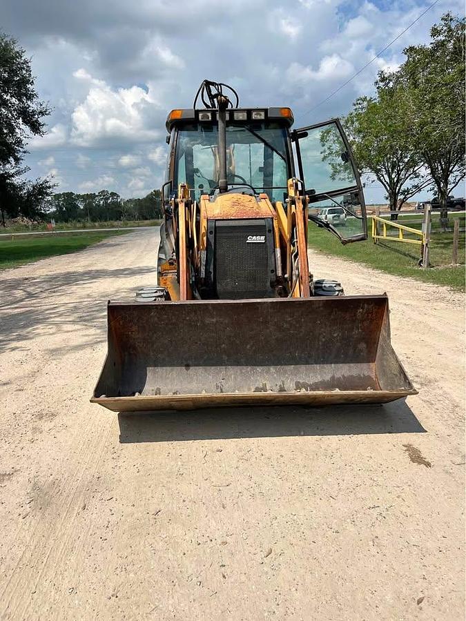Used 2008 CASE 580sm2
