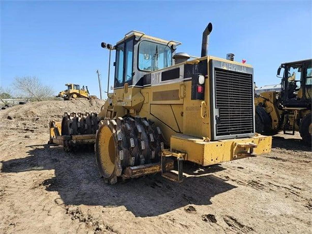 Used 2002 Caterpillar 815F