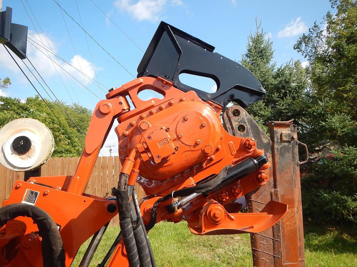 Used 2011 Ditch Witch RT115 Quad