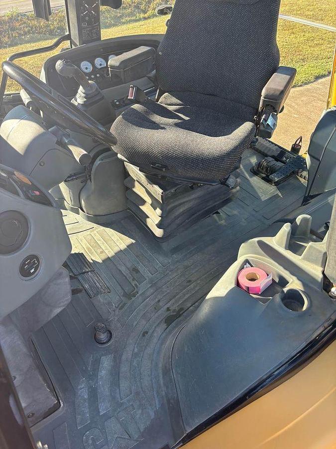Used 2005 Caterpillar 420D IT