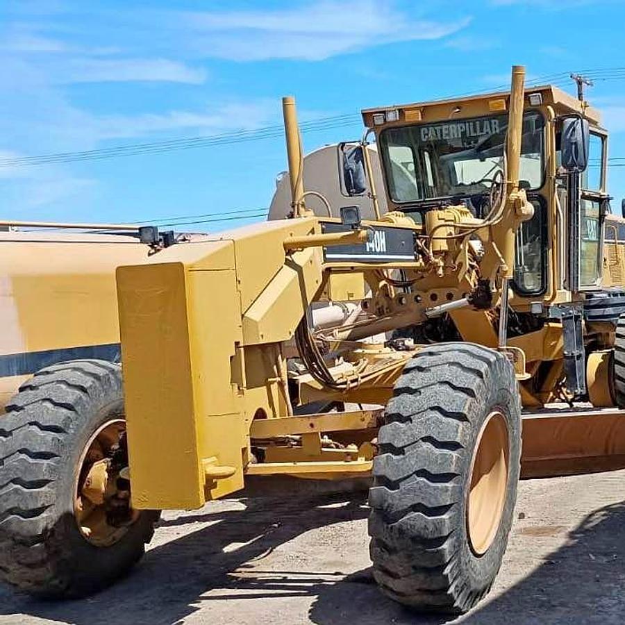 Used 2001 Cat 140H Motor Grader
