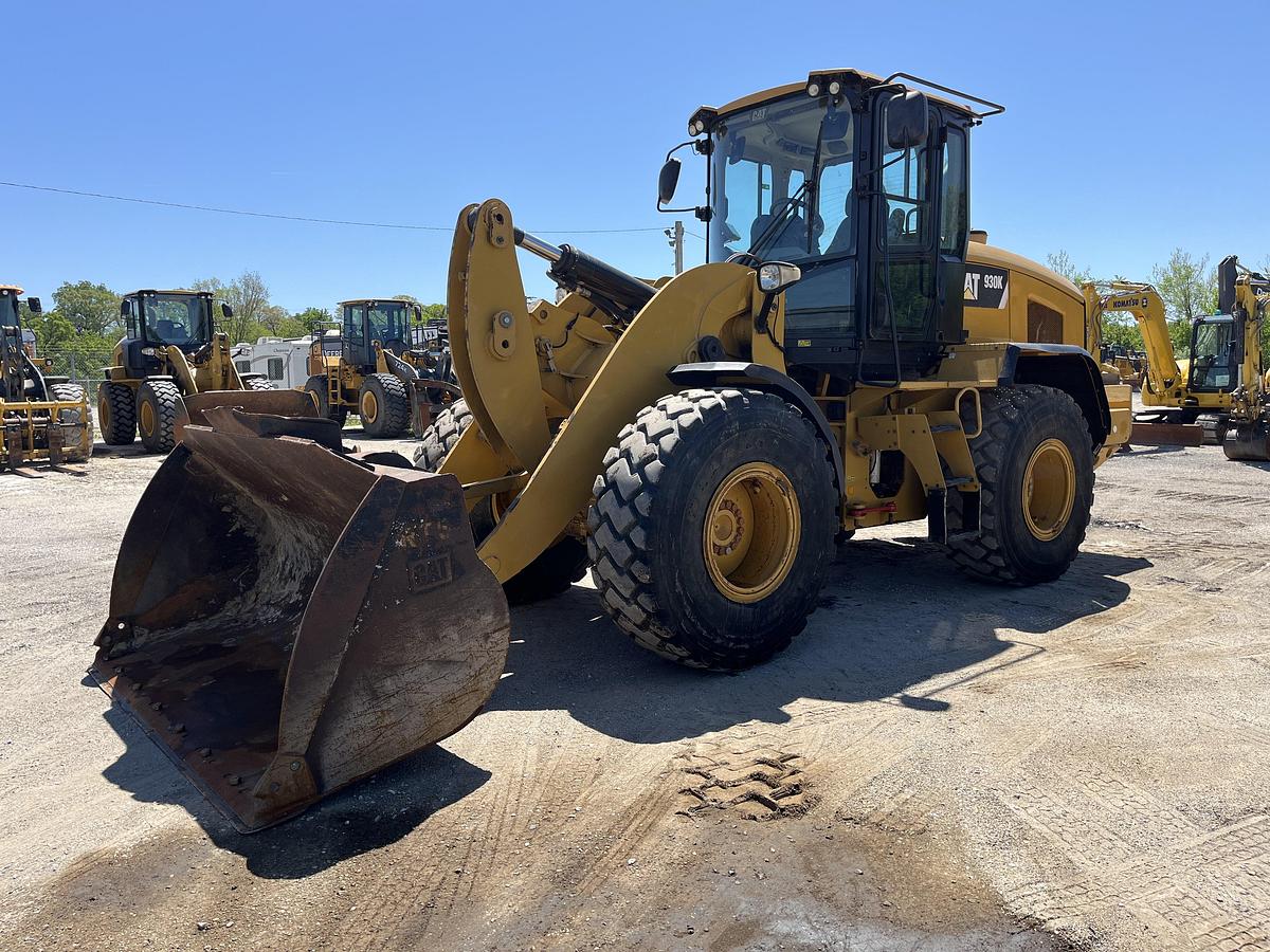 Used 2013 Caterpillar 930K