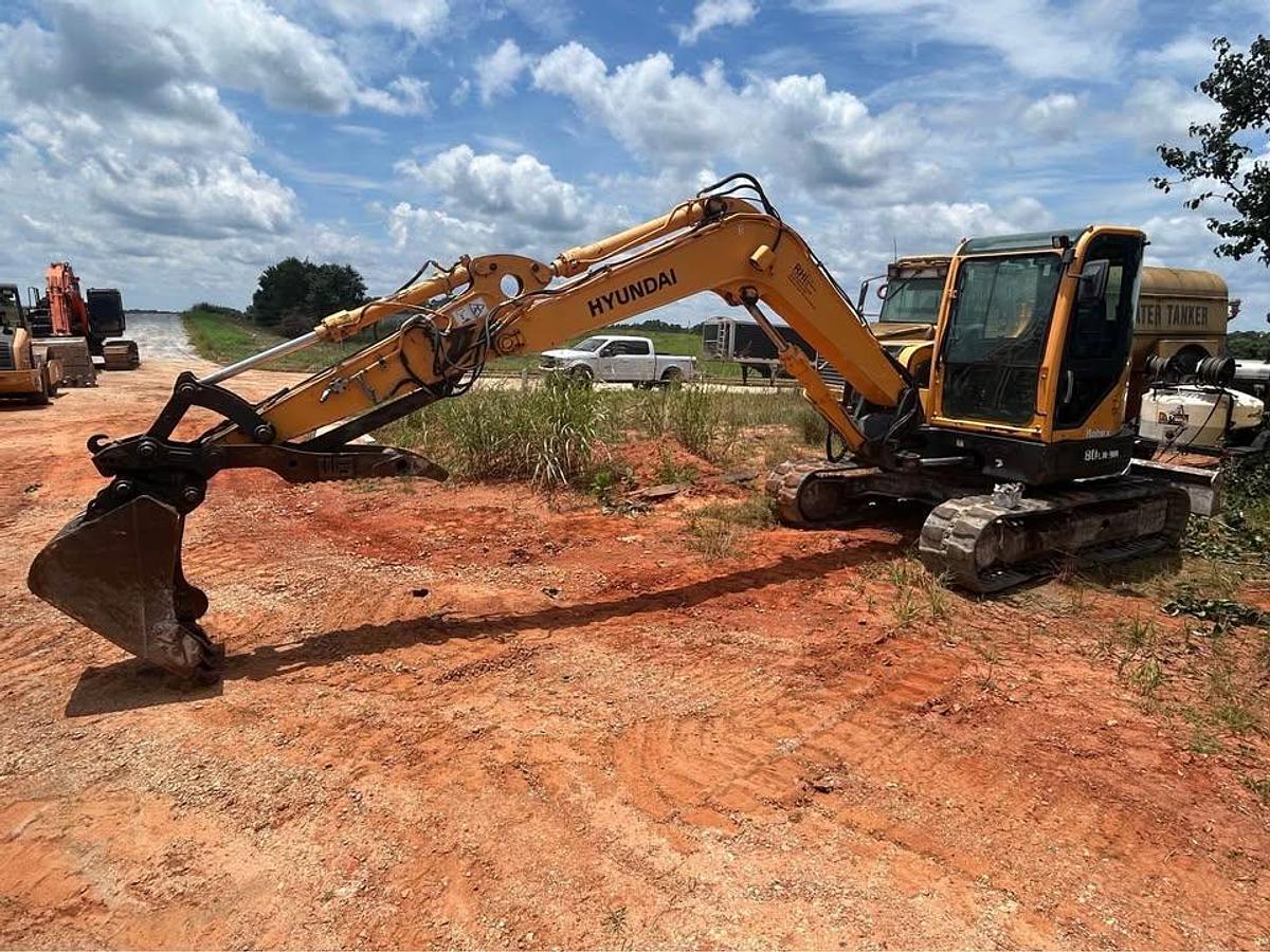 Used 2017 Hyundai Robex 80CR-9