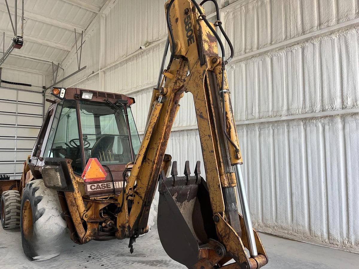 Used 1987 Case 580E